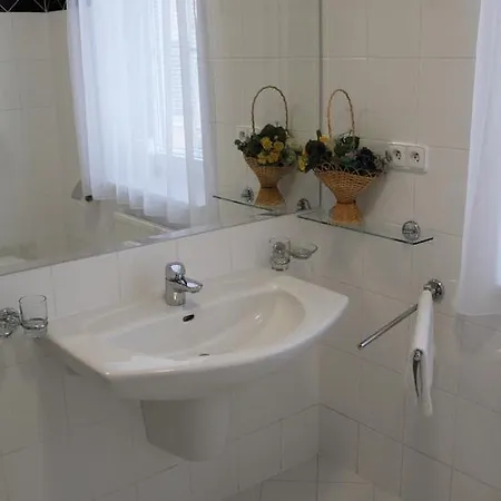 Cesky Dvur Apartamento